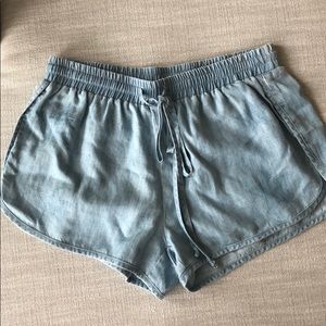 ⭐️ Linen Shorts with Star Detail NWT ⭐️